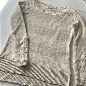 lace detailed sweater with slight hi-lo